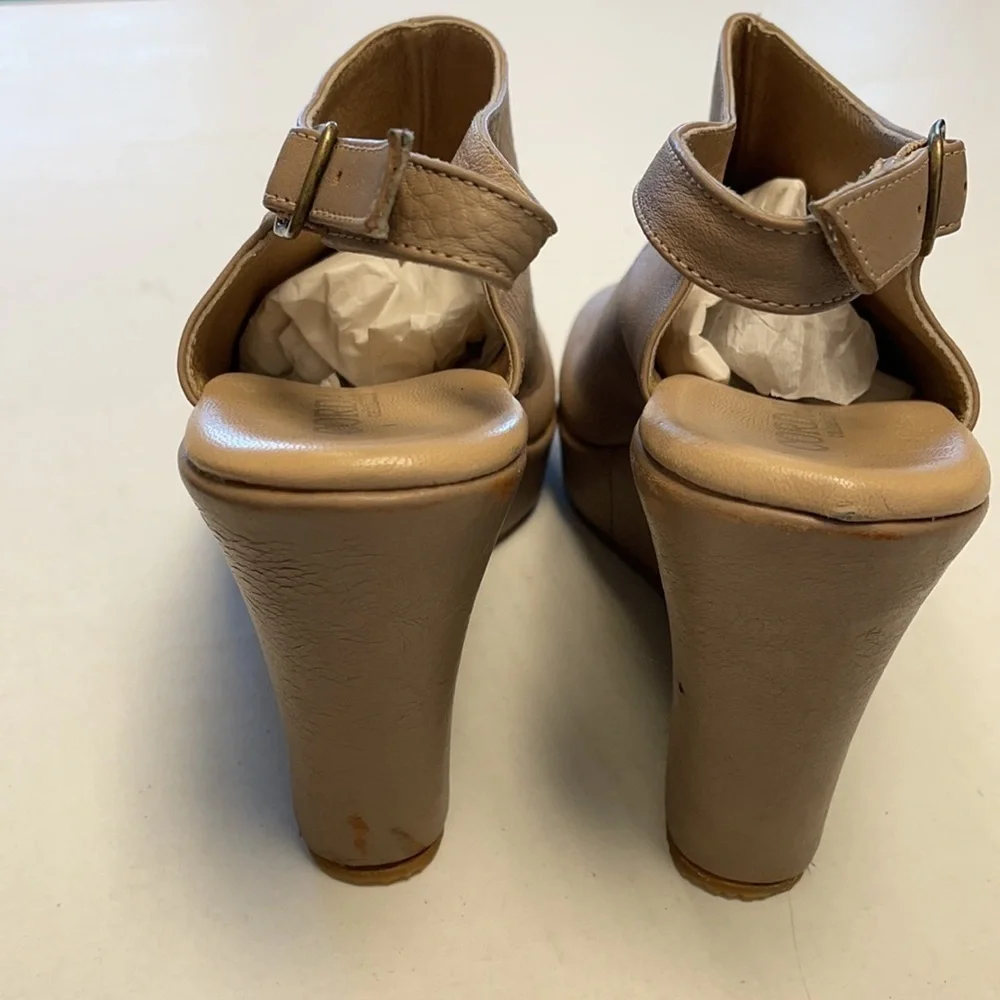 Cordani peep toe leather wedges
